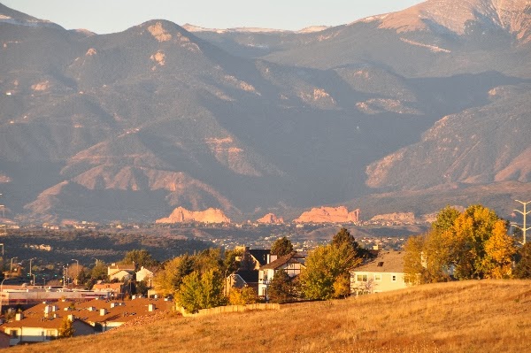 Colorado Springs fall leaves randompictures.filminspector.com