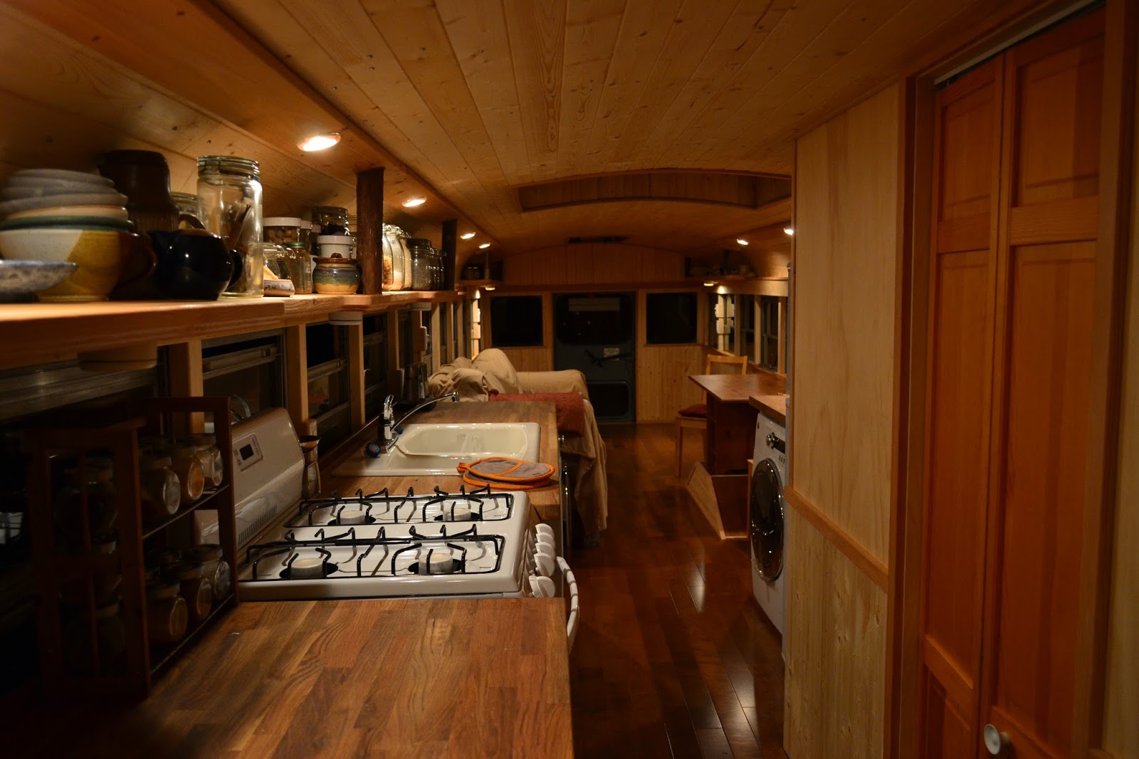 teeny tiny living: Living in the Bus!