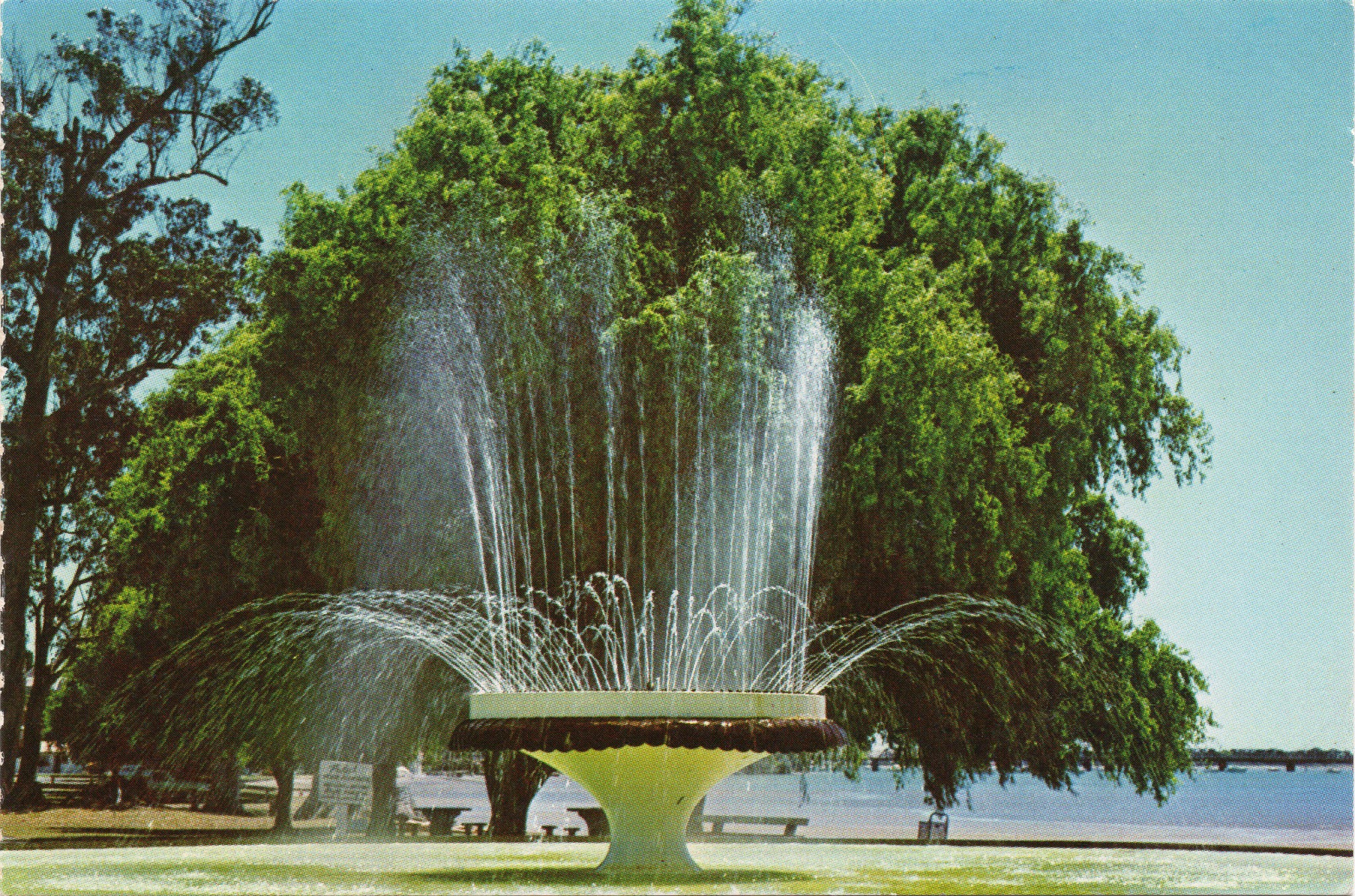 Tauranga Historical Society Memorial Park Fountain