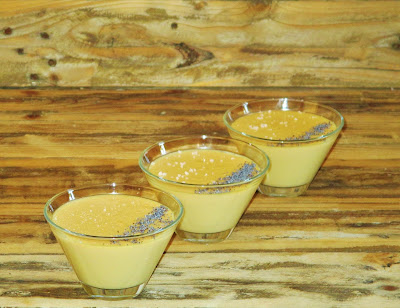 Creme de Soja e Baunilha com Sementes de Papoila e Flor de Sal Creme de Soja e Baunilha