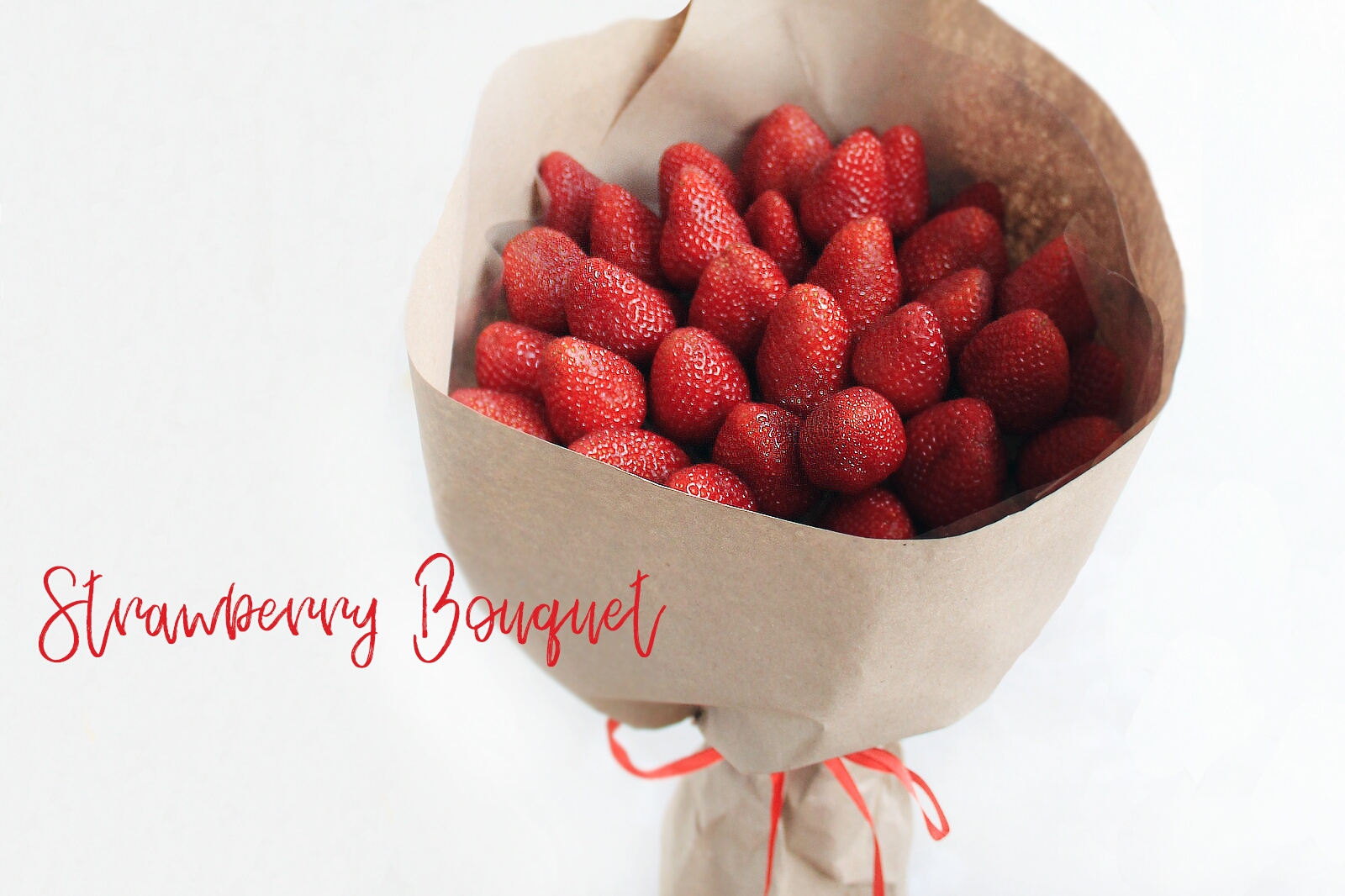 Summer gift Strawberry Bouquet Demilla