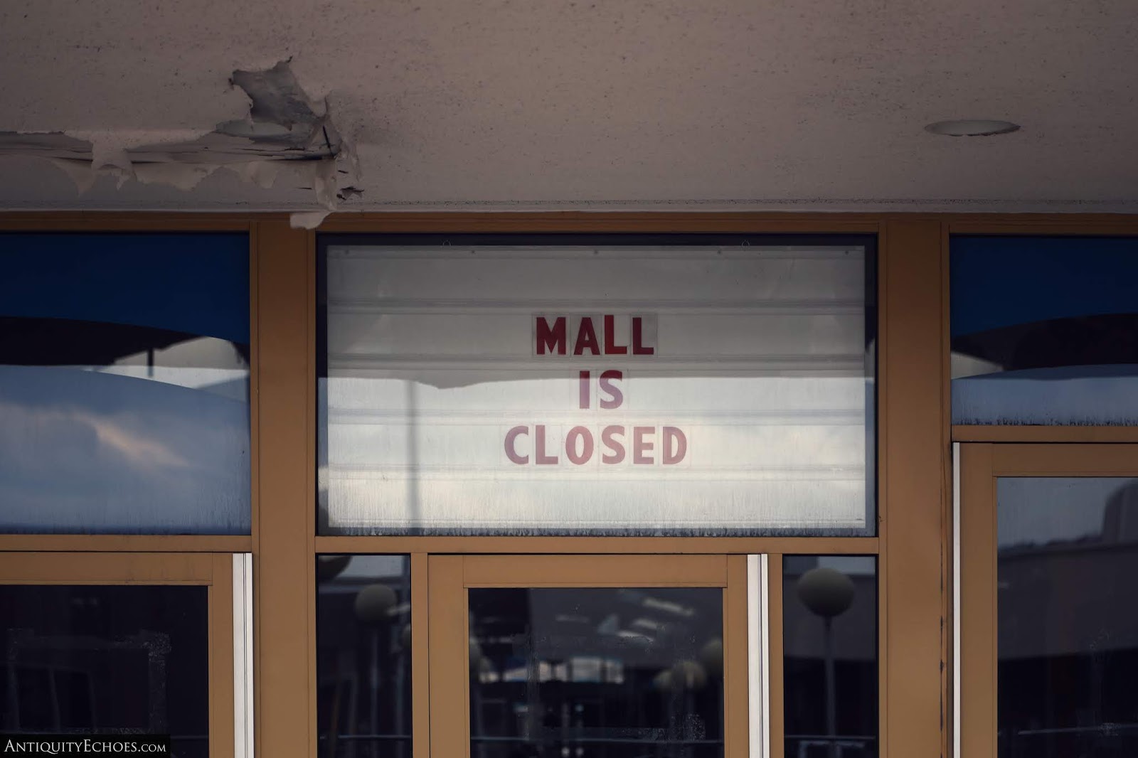 Wayne Hills Mall In New Jersey Is Now An Abandoned Relic