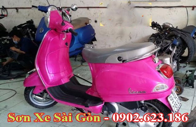 Mẫu sơn xe Vespa LX 125 màu hồng candy cực đẹp