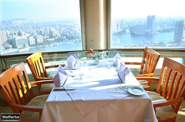 مطاعم برج القاهرة