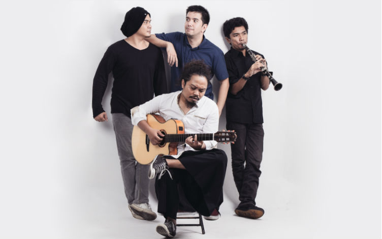 Payung Teduh Muram Chord Kunci Gitar Versi Mudah Dan Lirik Lagu Chord Gitar Online