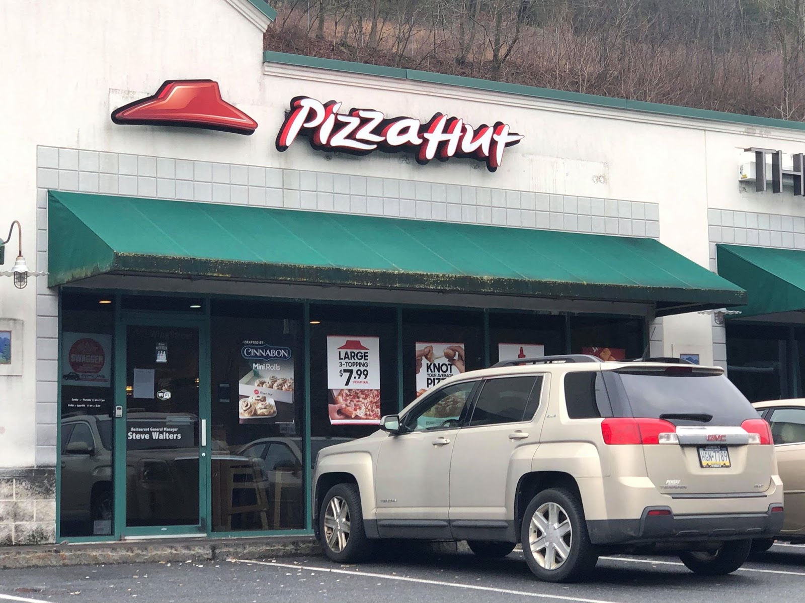 Gordon Nagle Trail Pizza Hut Closes