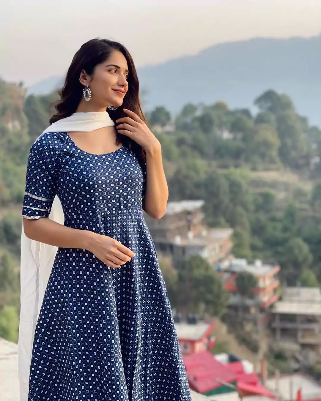ruhani-sharma-in-indigo-printed-salwar-suit ruhani-sharma-in-indigo-printed-salwar-suit