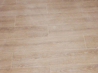 BALDOSASSA : SUELOS PORCELÁNICOS IMITACION MADERA