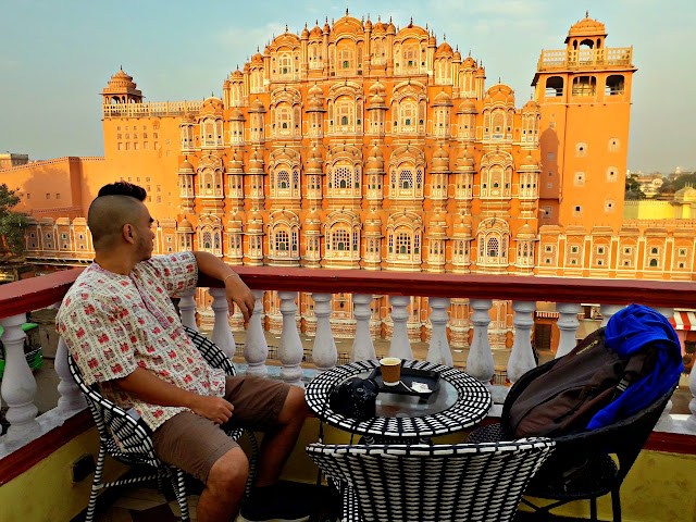 Marky Ramone Go staring at Hawa Mahal