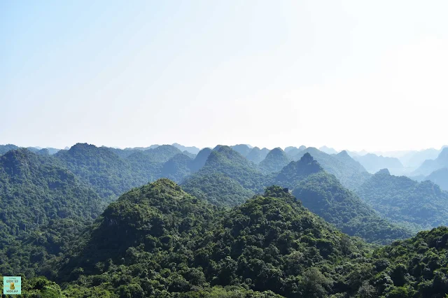 Vistas desde el Ngu Lam Peak, Cat Ba