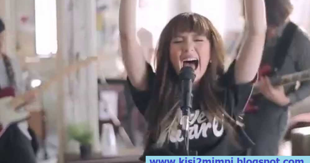 MIMPI BERNYANYI (Arti Mimpi Tentang Bernyanyi)