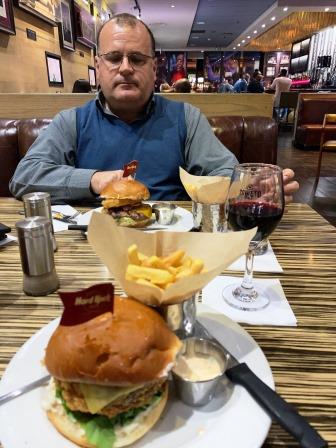 Hard Rock Cafe Hard Rock Cafe burgers