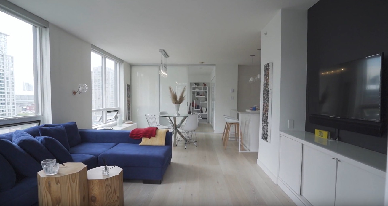 20 Photos vs. 1105-1550 Homer St, Vancouver vs. Condo Interior Design Tour