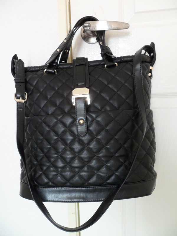 Bags Heaven: Zara Basic Quilted Crossbody Handbag