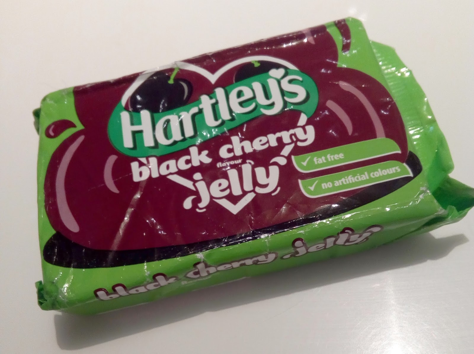 Supersupergirl's Food Reviews Hartley's NEW Black Cherry Jelly