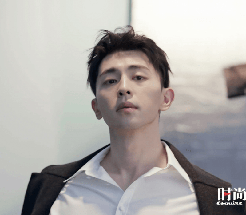 2001%2B%25EC%2597%2590%25EC%258A%25A4%25