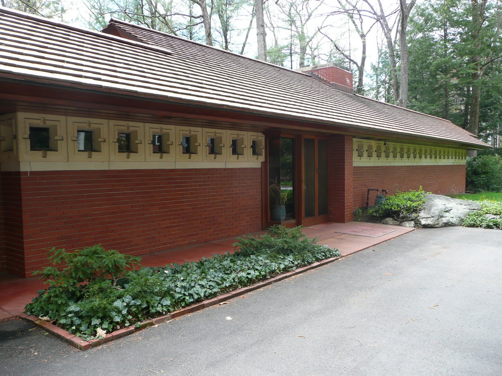 Life at 55 mph The Zimmerman House by Frank Lloyd Wright in Manchester