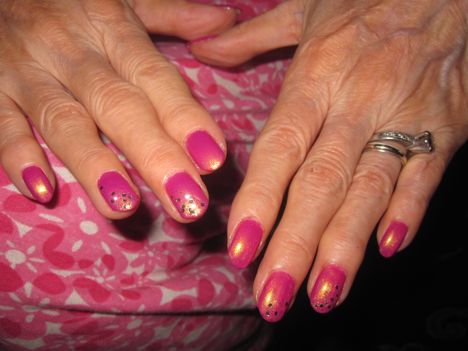Jelly's Nails Granny's Nails!