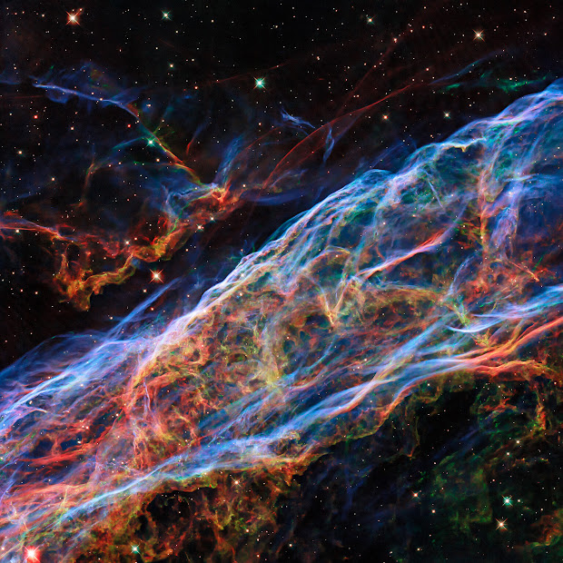 Supernova Remnant: the Veil Nebula