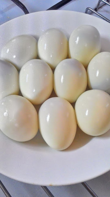 Tips dan cara Rebus Telur Supaya Mudah Dikupas Kulitnya Tanpa Rosak Apa-Apa