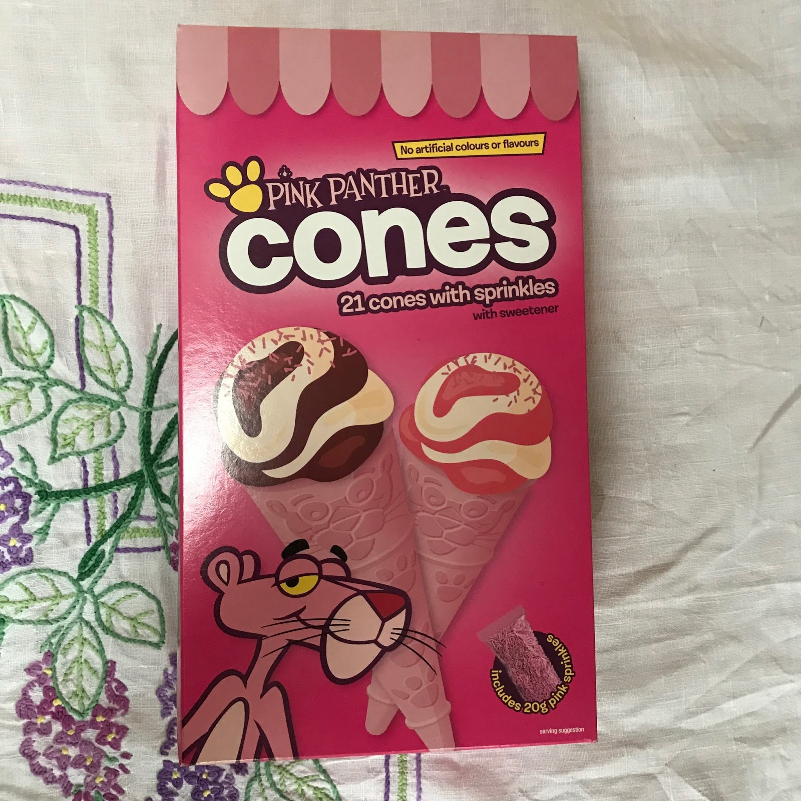Archived Reviews From Amy Seeks New Treats NEW! Pink Panther Ice Cream Cones (Home Bargains)