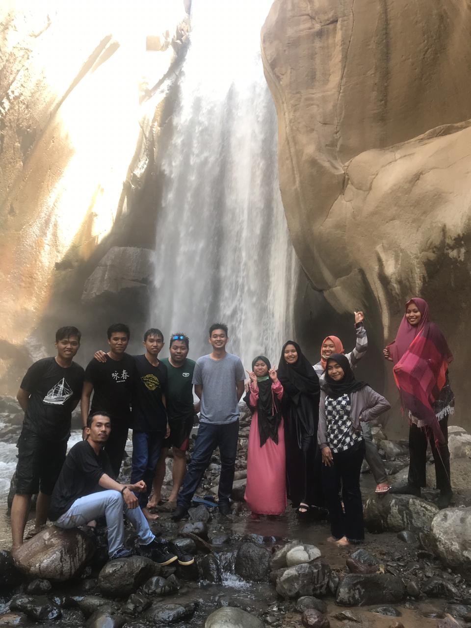 Weekend di Air Terjun Hulu Sungai Jeneberang