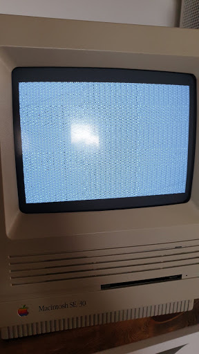 Recapping SE/30s - retro computer repairs, part 2