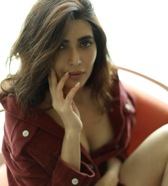 karishma tanna turn up the heat with her latest pictures tv actress karishma tanna turn up the heat with her latest pictures