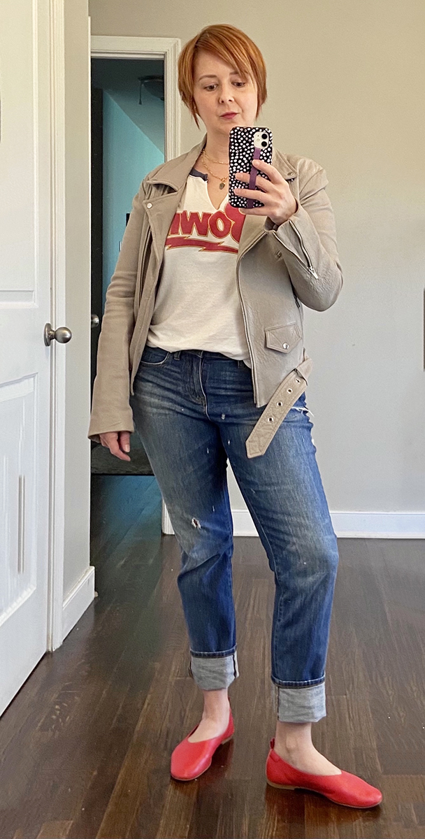 Looks Good from the Back: Outfit of the Day: Trader Joe's Fun-Casual.