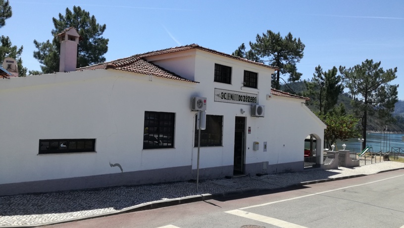 Café Bar Clube Náutico do Zêzere Café Bar Clube Náutico do Zêzere