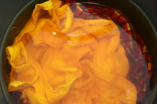 liquid dye in washer with clothing 