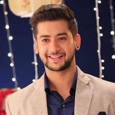 Paras Arora Family Wife Son Daughter Father Mother Age Height Biography Profile Wedding Photos