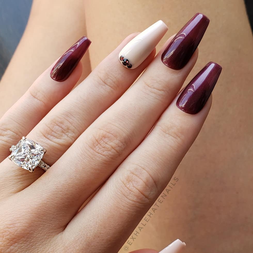 34+ Easy Maroon Nail Art Design Ideas For Halloween Party