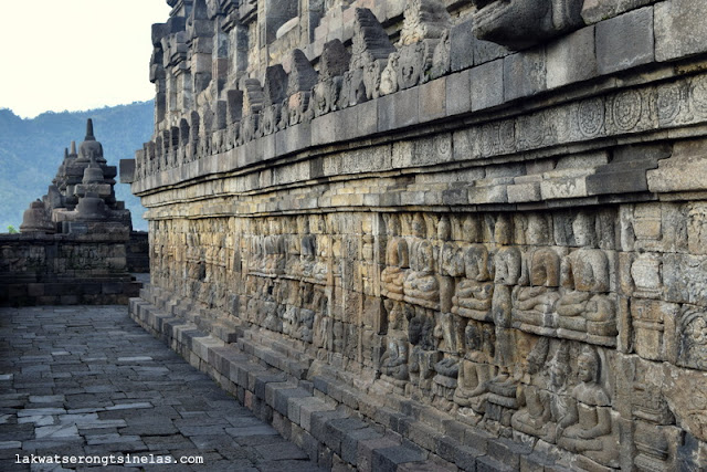 THE BREAK OF DAWN AT INDONESIA’S ICON OF CULTURAL HERITAGE