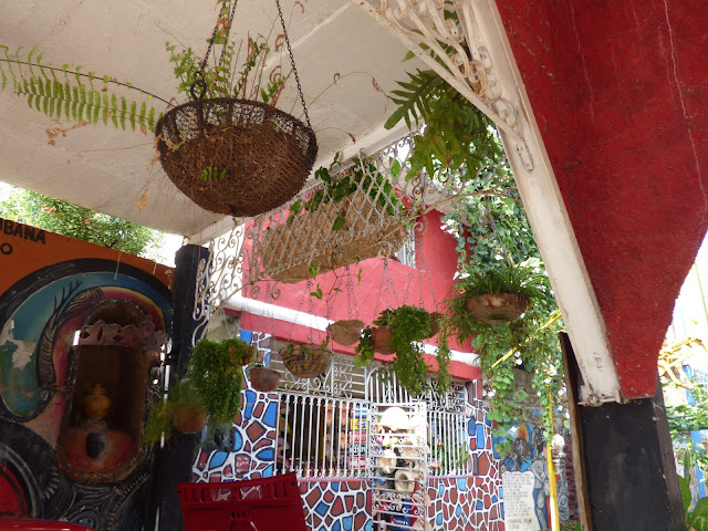 Visiting Callejon de Hamel, Havana
