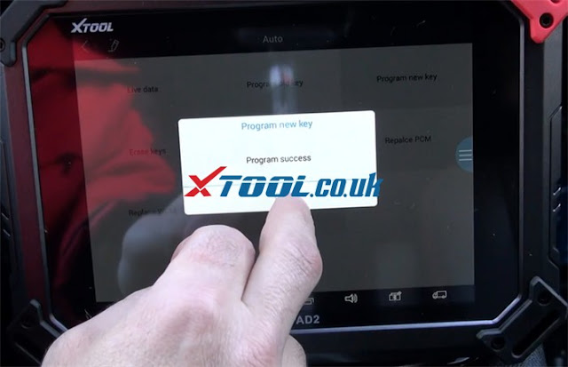 xtool-x100-pad2-pro-program-dodge-caravan-key-fob-08