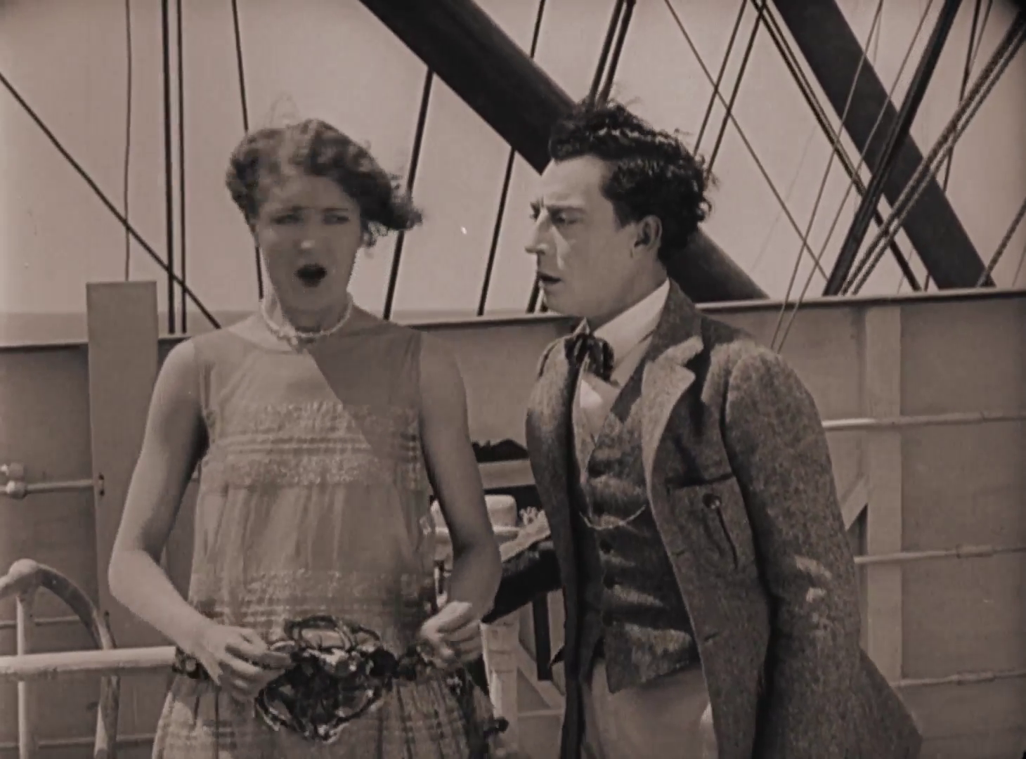 El navegante (1924) [BDRip/1080p][Subt Esp][Comedia][2,78GB]         Vlcsnap-2021-08-28-14h13m15s289