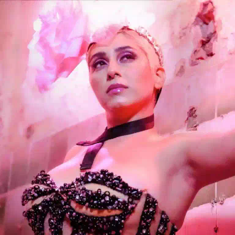 Singer Neha Bhasin: Ek Mahila Ke Sapano Ki Lambai Usake Kapado Se Nhi Mapi Jaa Sakati Singer Neha Bhasin