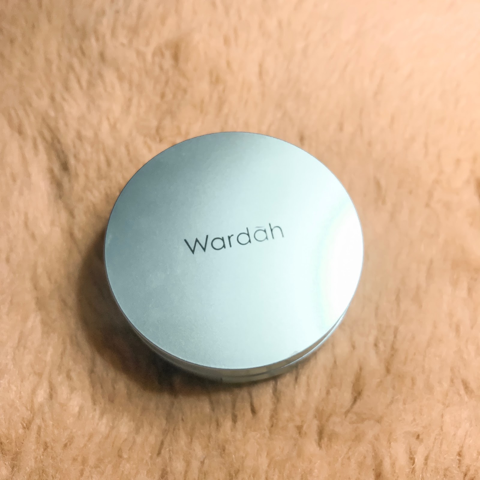 [Review] Perbedaan Wardah Exclusive Flawless Cover Cushion
