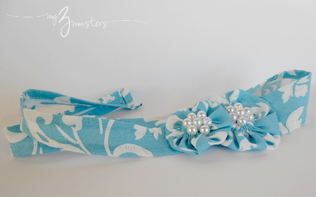 Fabric Headwrap Tutorial how to make fabric headbands, diy head wrap, diy fabric headbands, fabric headband tutorial, fabric headband pattern, how to make a headband, fabric flower headband