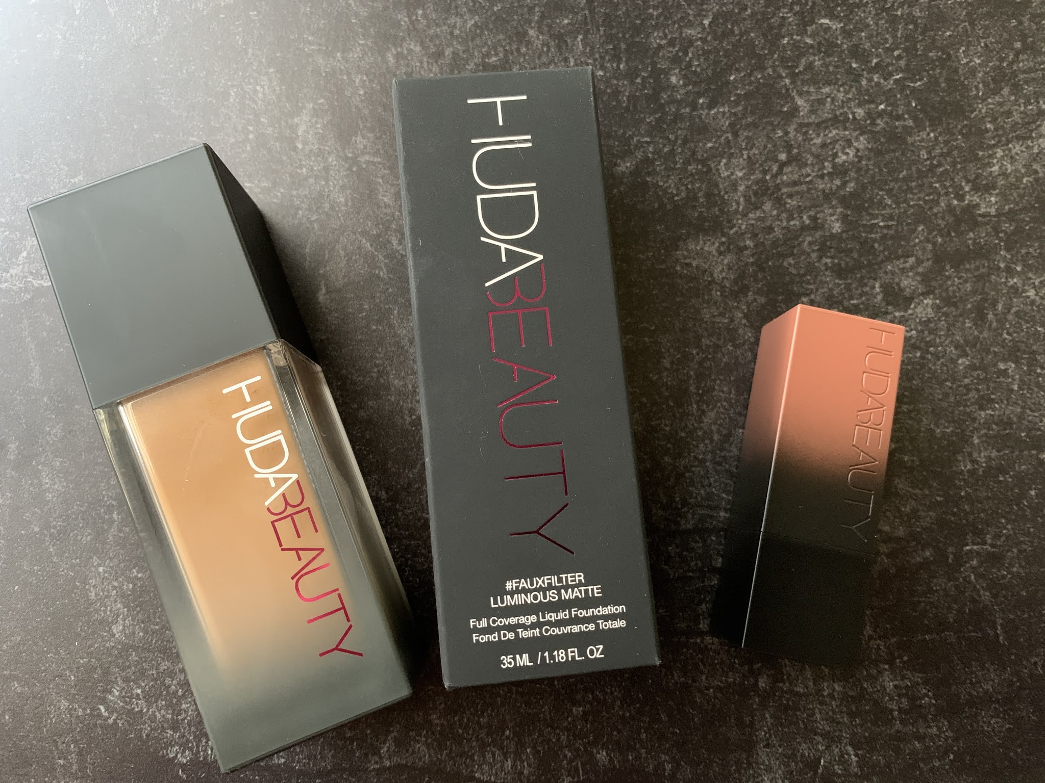 Huda Beauty FauxFilter Luminous Matte Foundation in Macchiato 400G and