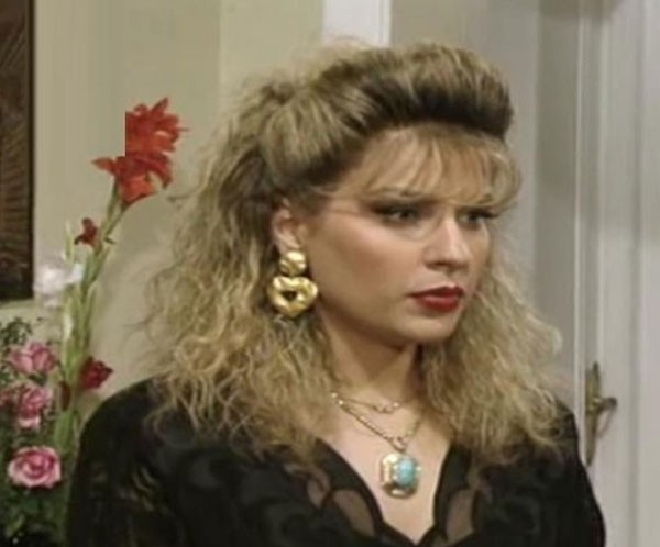 شاهد.. حقيقة ظهور شيرين سيف النصر بوزن زائد شاهد.. حقيقة ظهور شيرين سيف النصر بوزن زائد