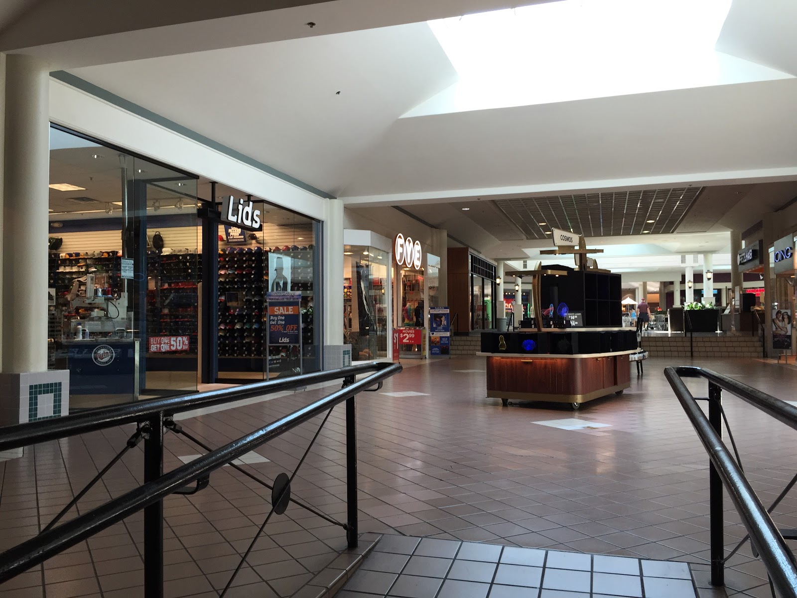 SkyMall Retail History and Abandoned Airports Miller Hill Mall