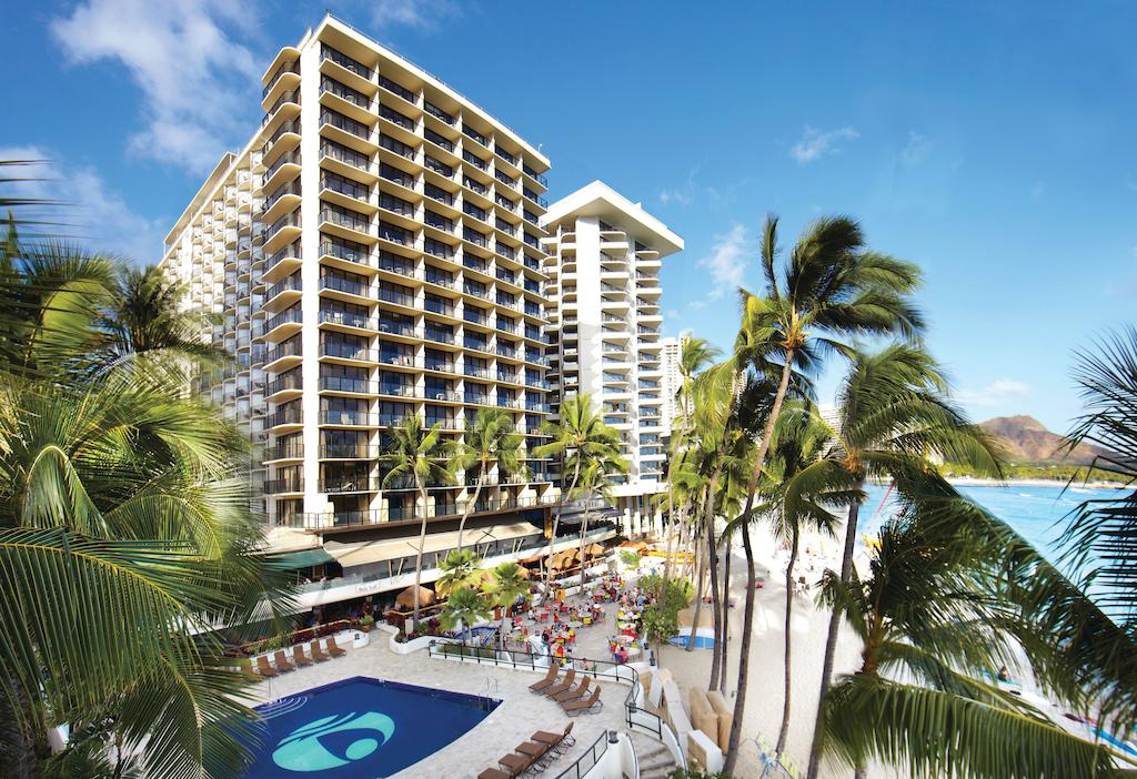 OUTRIGGER WAIKIKI BEACH RESORT LAUNCHES SWELL NEW “DUKE’S PACKAGE”