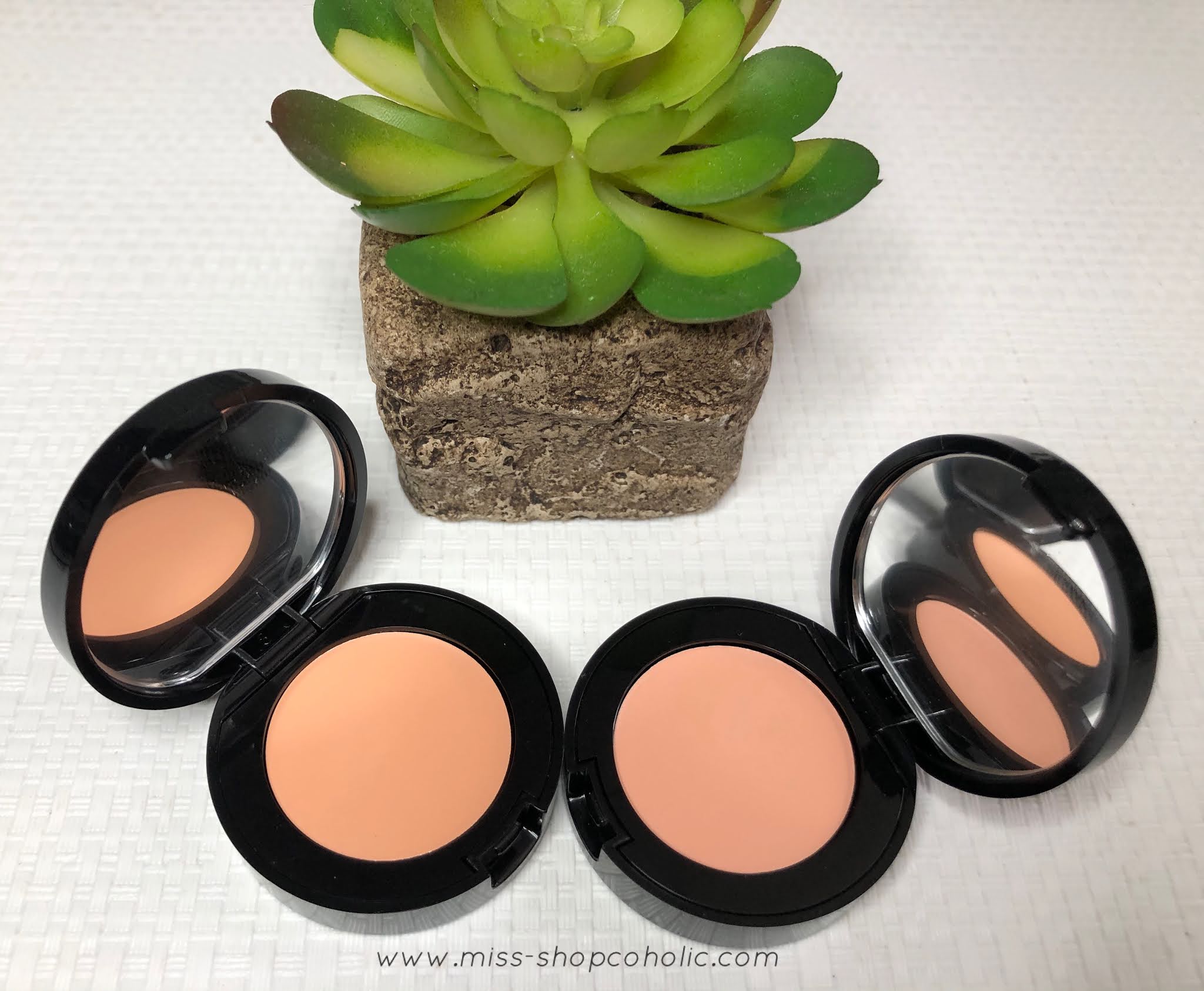 Miss Shopcoholic Bobbi Brown Corrector Review in Light Peach and Extra