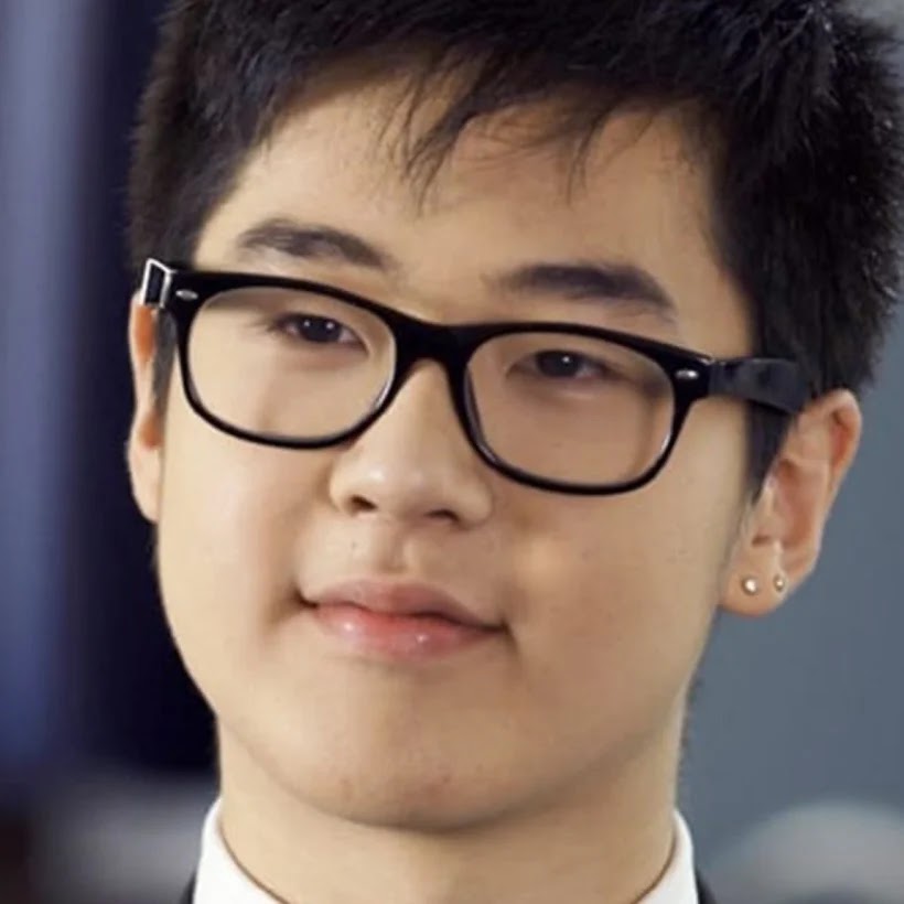 mengenal kim han sol moderat bertindik sang keponakan mengenal kim han sol moderat bertindik sang keponakan