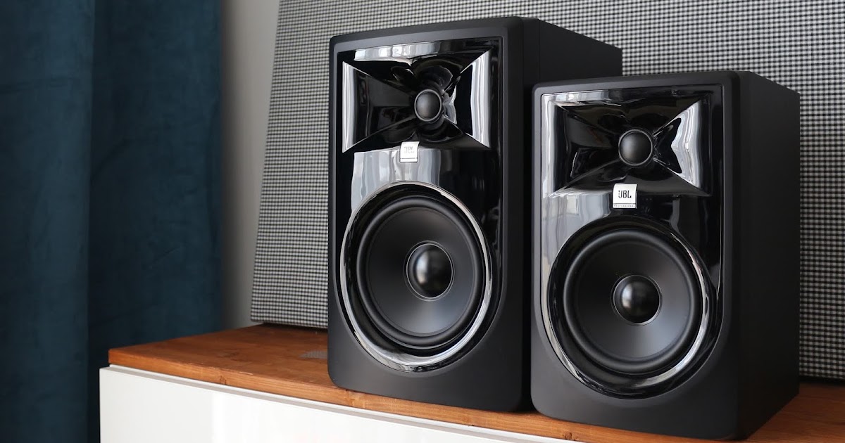 JBL 305P MKII or 306P MKII? Which one is better and why