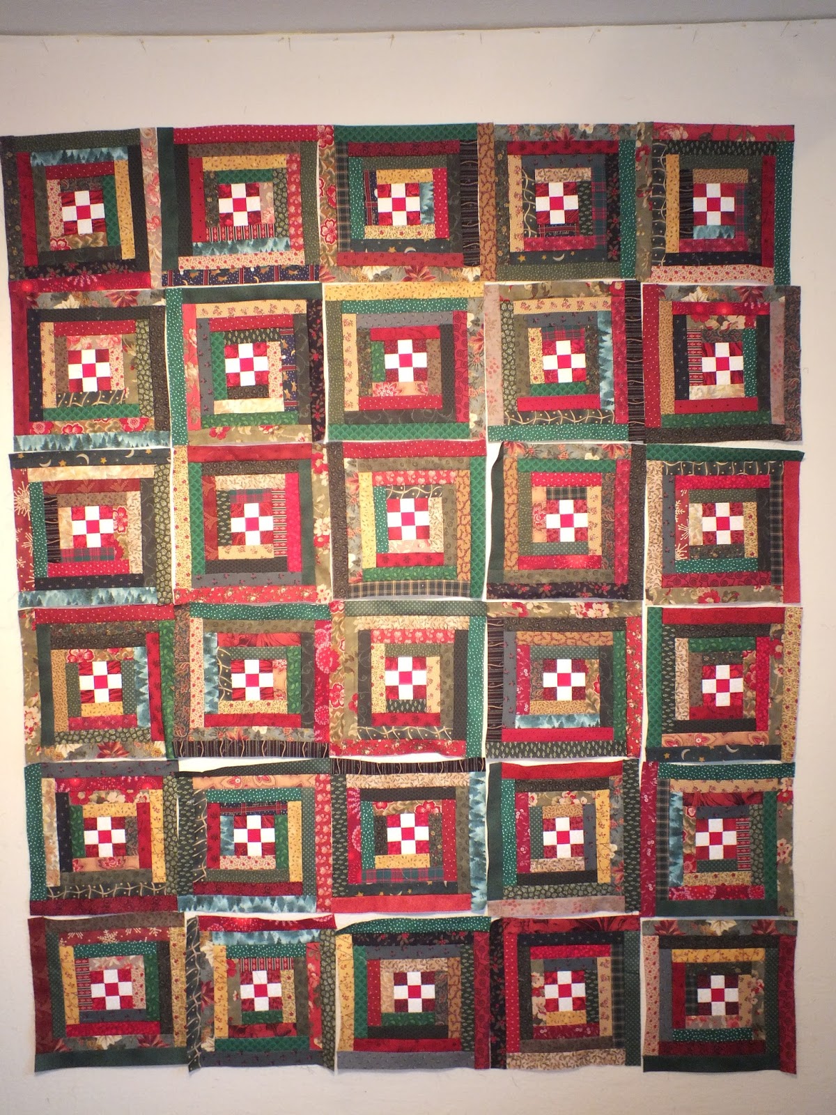 straythreads Log Cabin with 9 patches