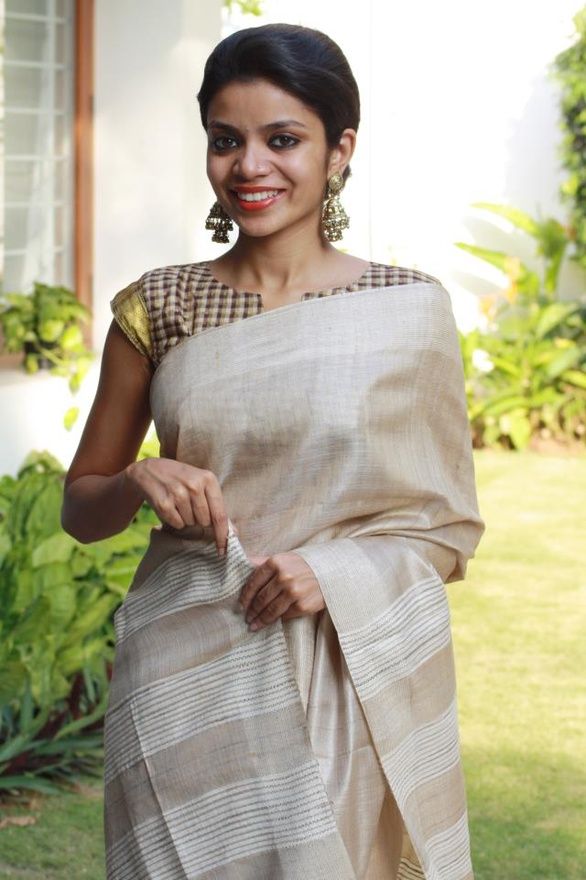 5 Kerala Saree Blouse Designs for Girls & Women [2023]