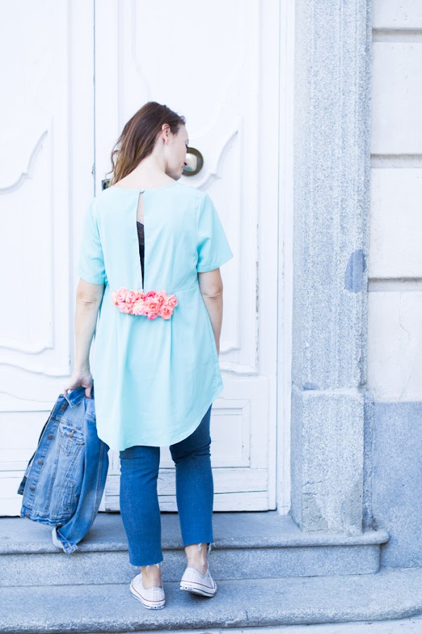 Decora tu ropa con flores diy